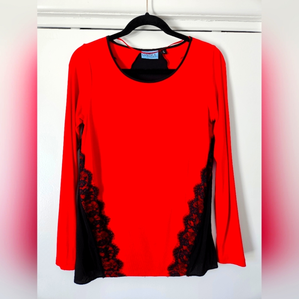 Cynthia blouse with black sheer black